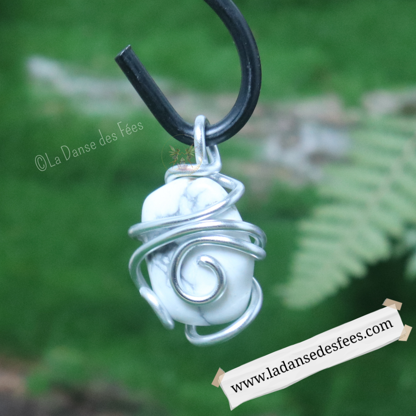 Pendentif d’Howlite