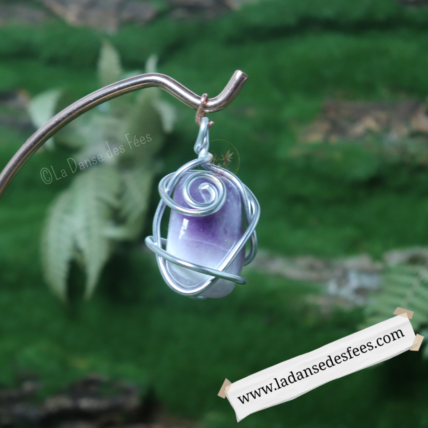 Pendentif d’Améthyste Rubannée
