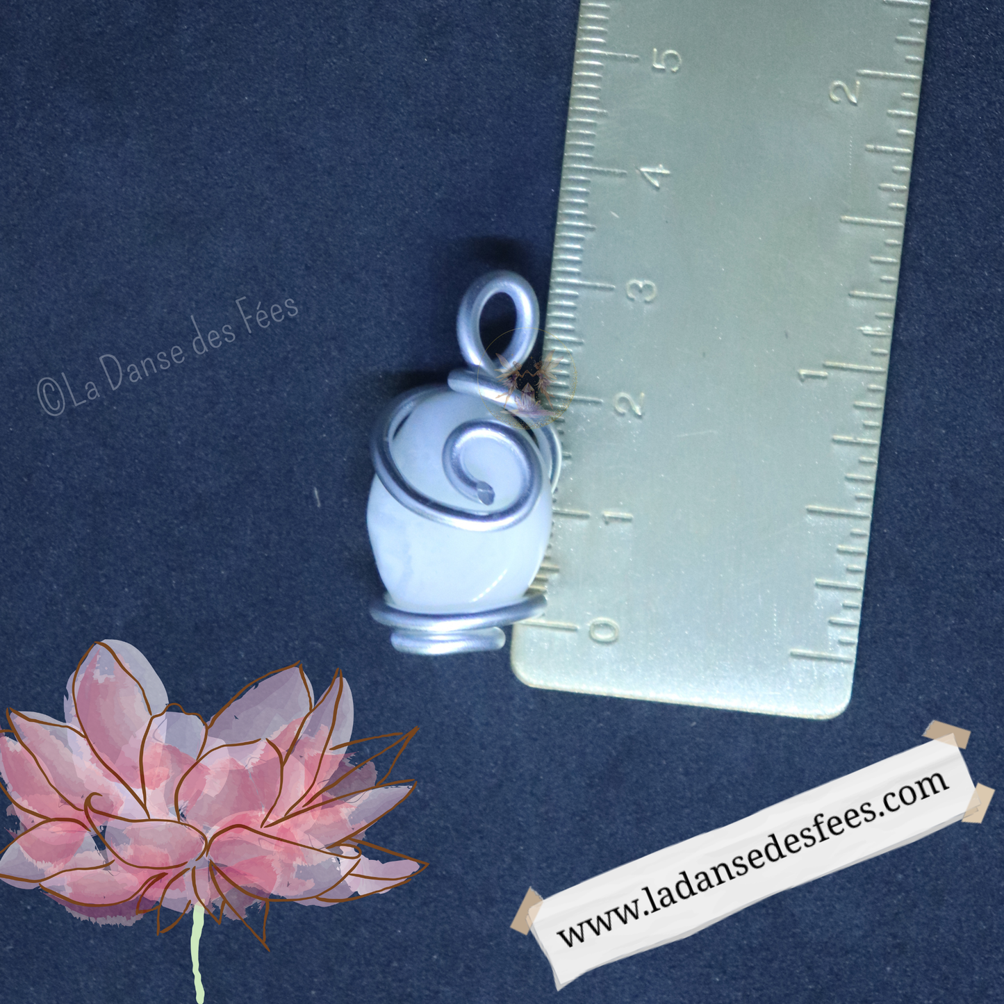 Pendentif d’Agate Blanche